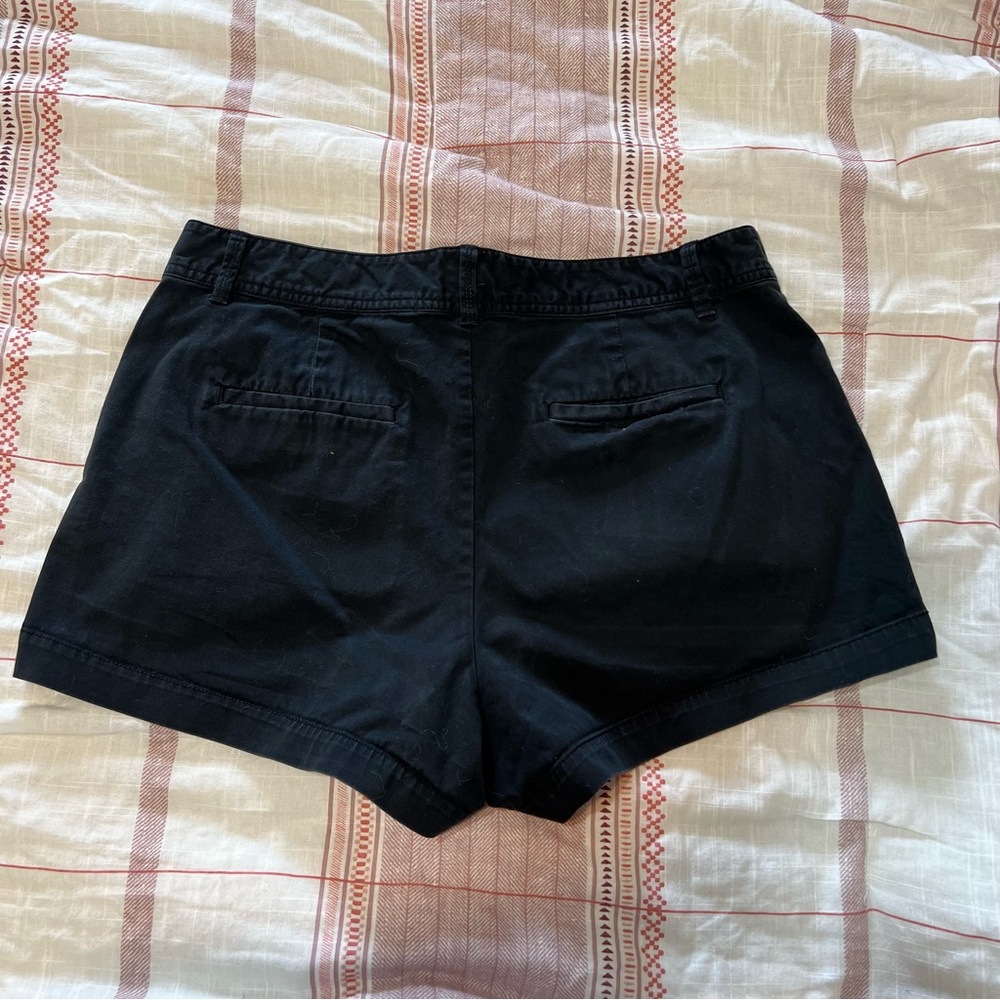 GAP shorts 12 - Picture 4 of 6